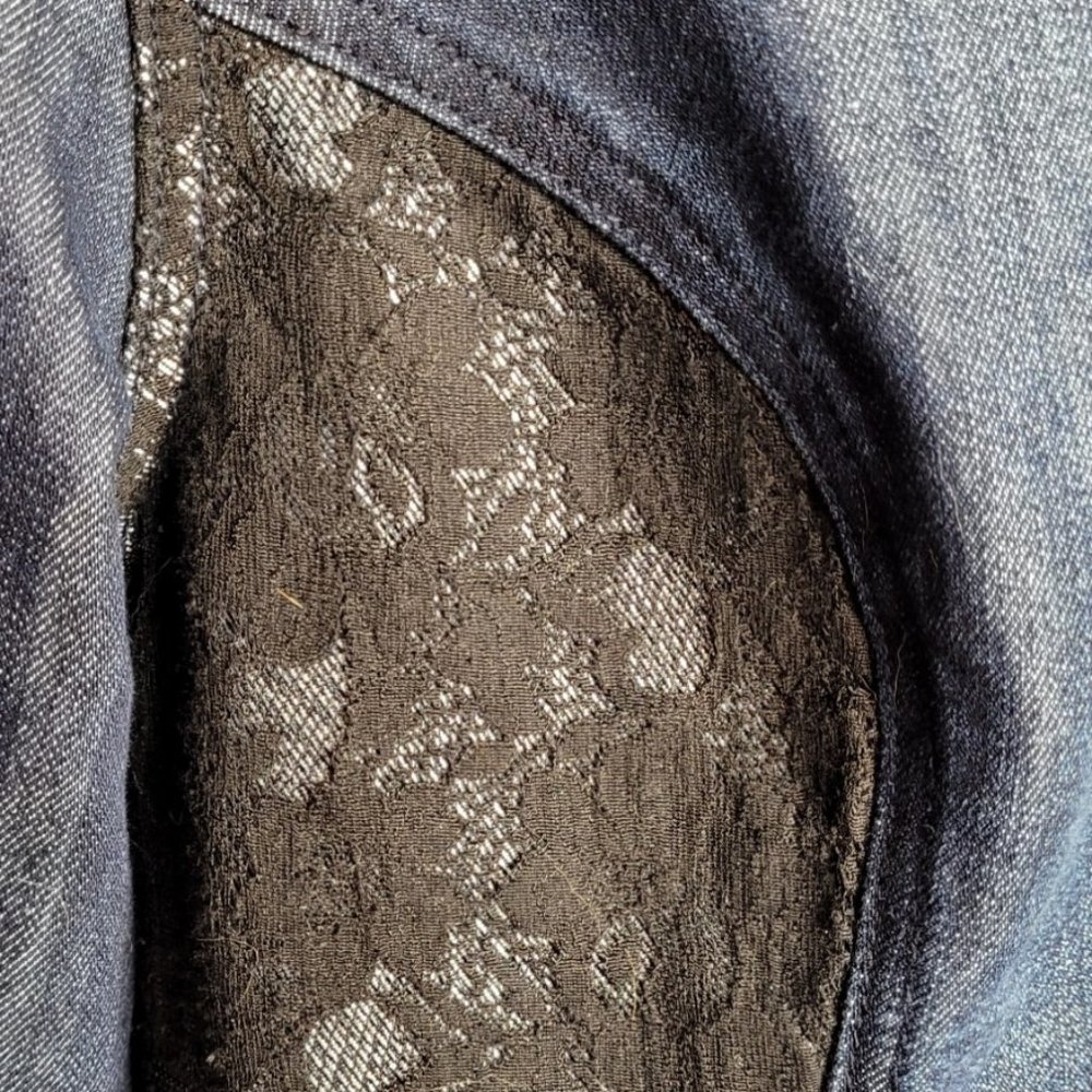 Religious Saint Mary Denim Jacket Refashioned Hand Crafted - Picture 6 of 7